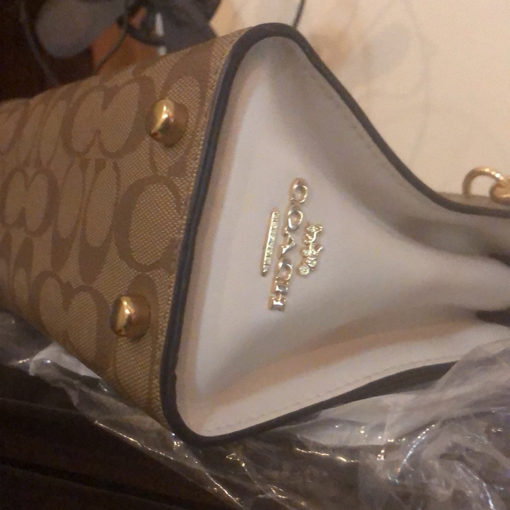 NWOT Coach - Picture 8 of 14